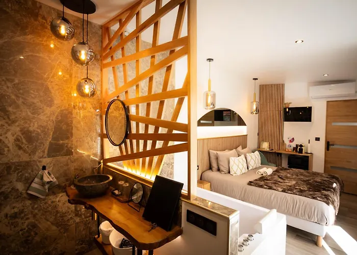 Apartamento Les Jardins Secrets - Gare & Centre By *