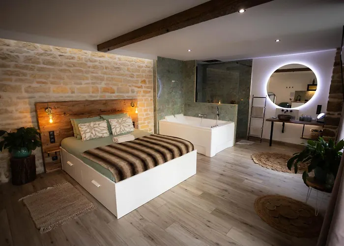 Les Jardins Secrets - Gare & Centre By Dijon